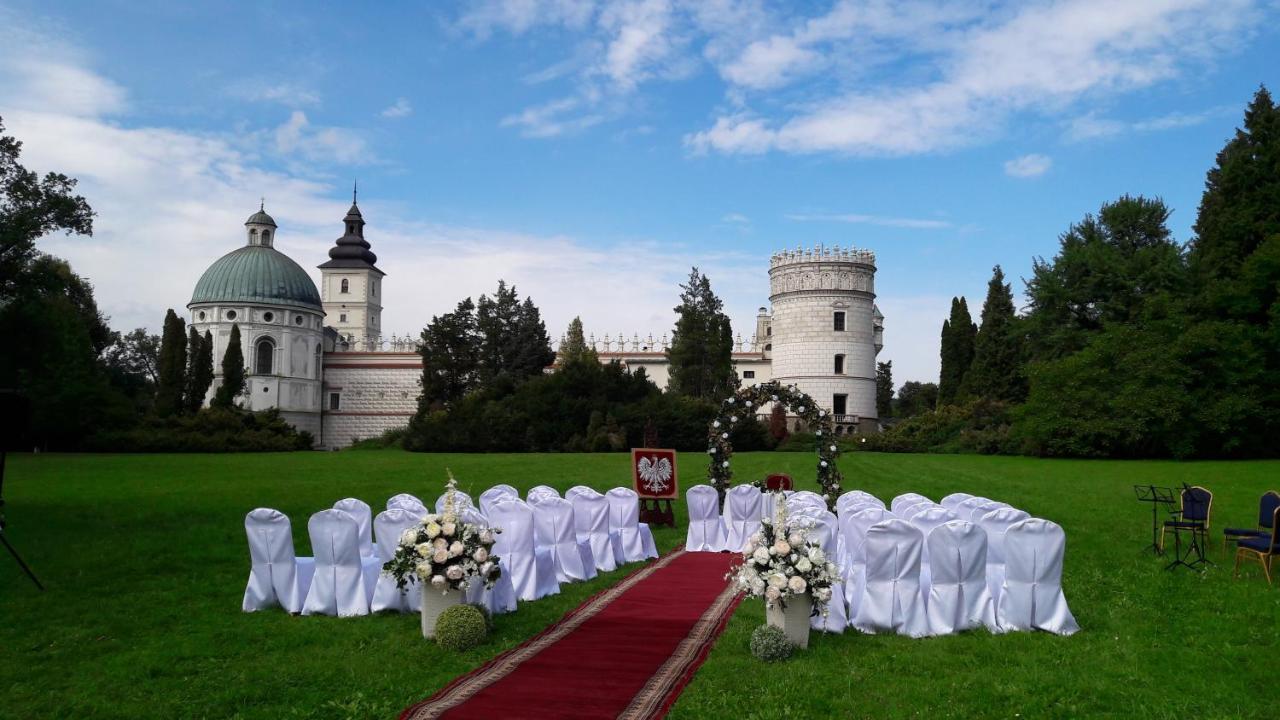 Zamek W Krasiczynie Hotel Exterior foto
